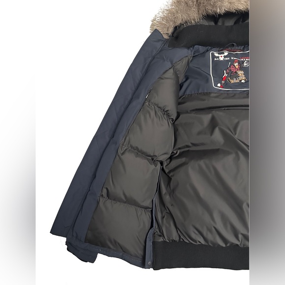 Moose Knuckles Lingan Parka in Navy - Size S - Picture 10 of 16